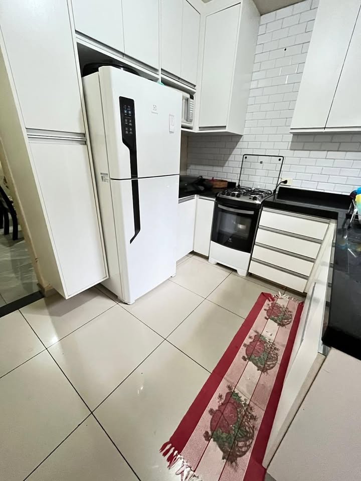 Apartamento com 2 quartos